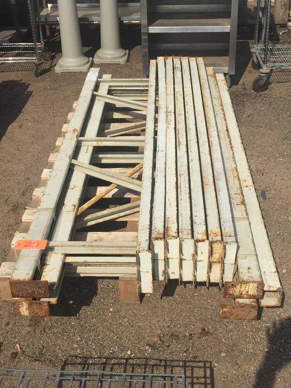 lot 20 image: Palmer Shile pallet rack