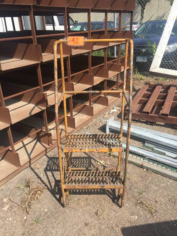 lot 42 image: 2-step safety ladder on wheels