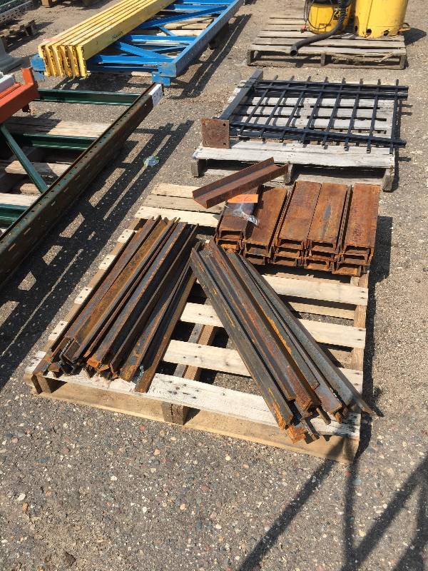 lot 56 image: Bare steel channel metal