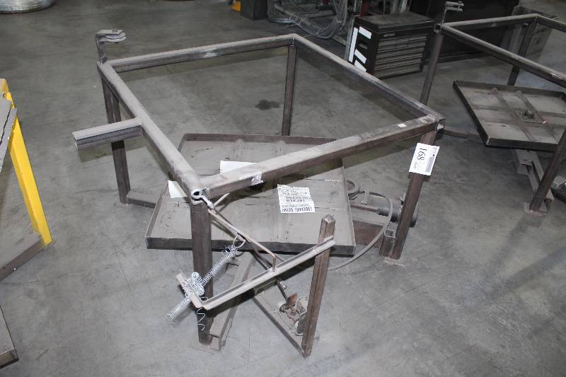 lot 168 image: Wire Turn Table w Dayton Permanent Magnet DC Motor