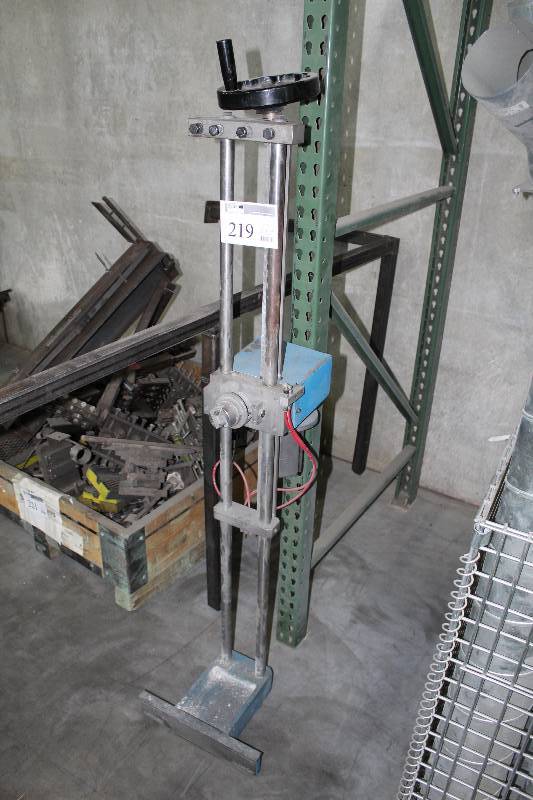 lot 219 image: Wire Spooler