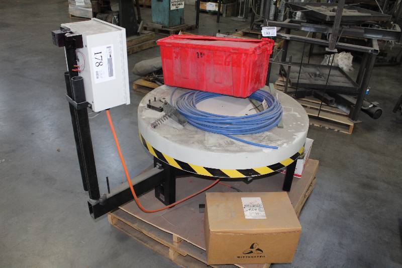 lot 178 image: PA Industries Wire Turn Table