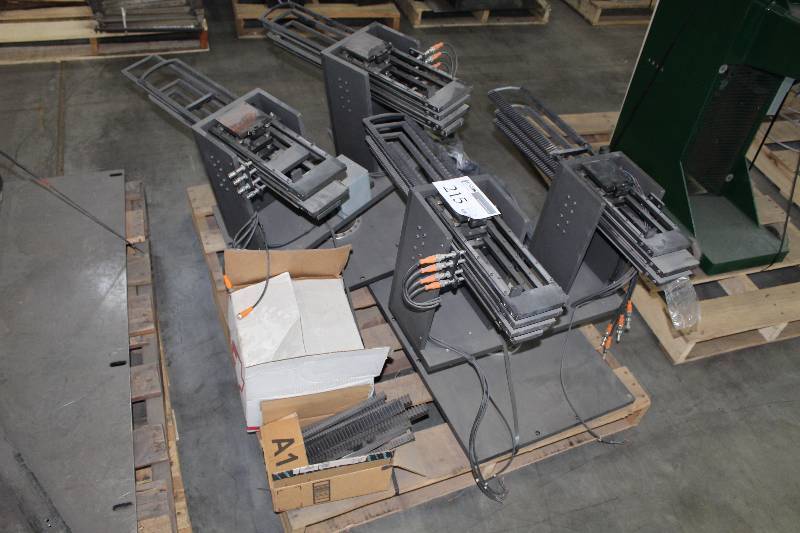 lot 215 image: Misc Wire Machine Parts