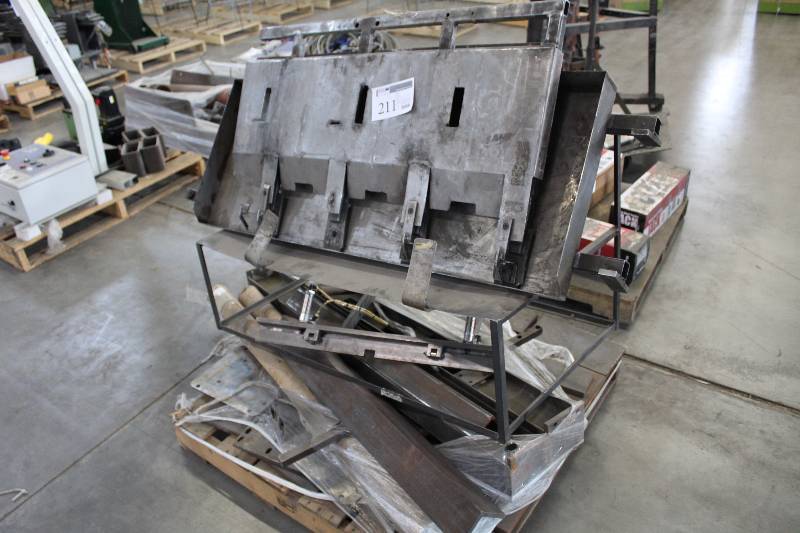 lot 211 image: Scrap Metal
