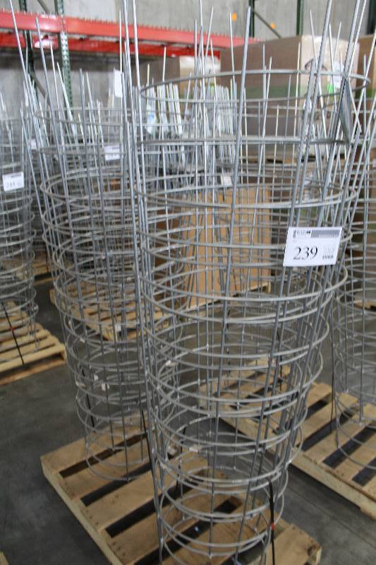 lot 239 image: Lot of (10) Glamos Extremz 5ft. Inverted Supports