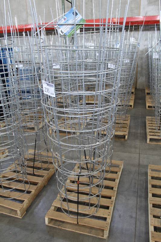 lot 235 image: Lot of (10) Glamos Extremz 5ft. Inverted Supports