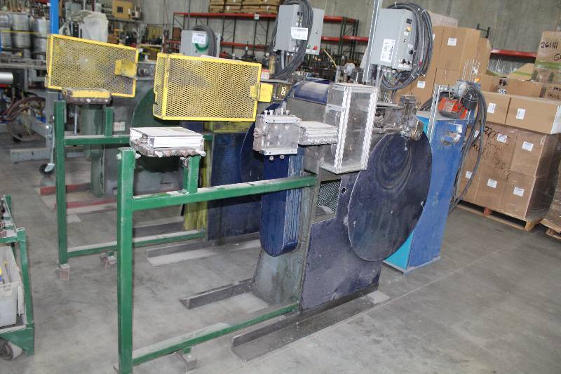 lot 156 image: Ring Roller