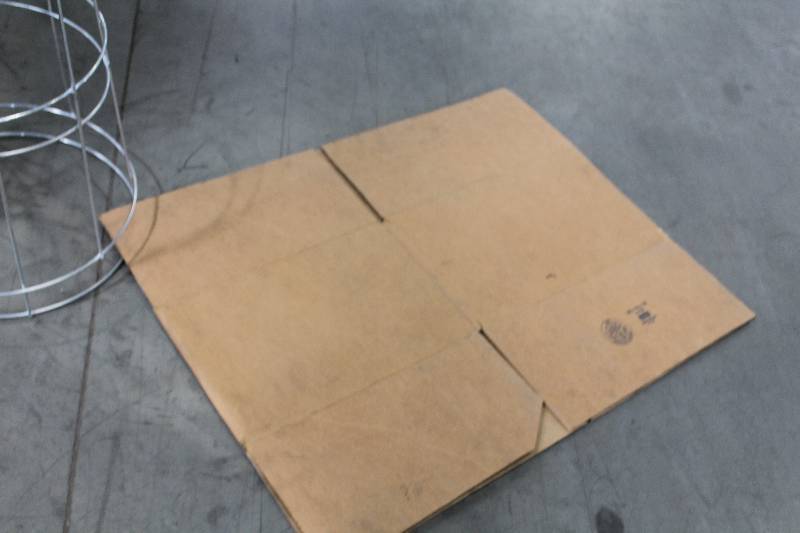 lot 409 image: Uline S-4184 Box Flats 18x16x10in.
