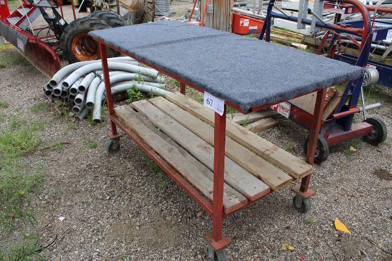 lot 67 image: Rolling Metal Frame Work Table