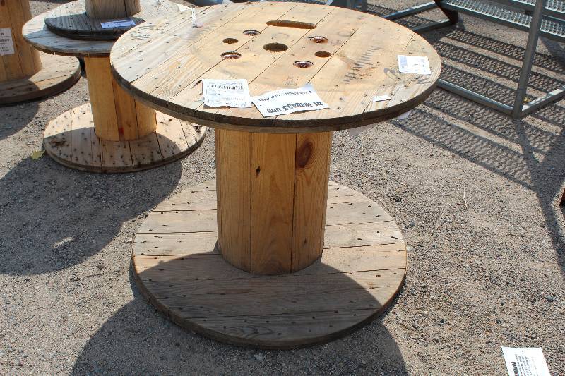 lot 112 image: Wood Spool