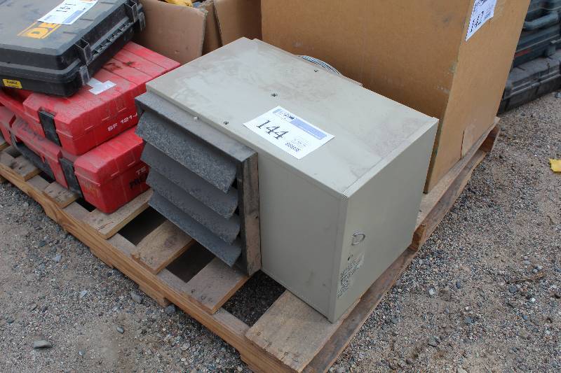 lot 144 image: T.P.I Corp. Heater