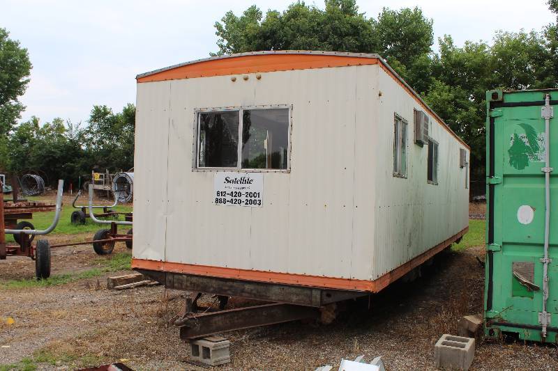 lot 19 image: Job Site Mobile Home w Trailer
