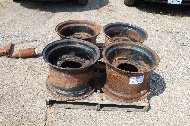 lot 140 image: Lot of (4) 8-Lug Wheels