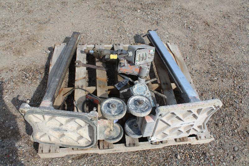 lot 43 image: Black & Decker Concrete Drill, 2-Stands