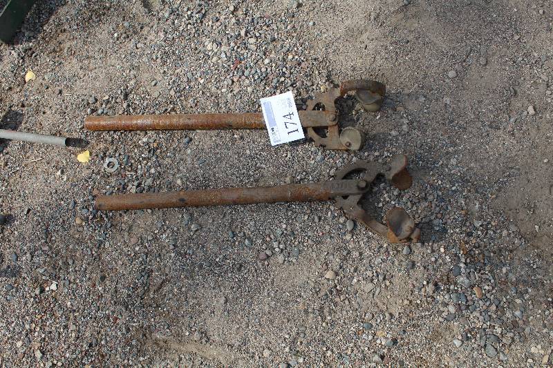 lot 174 image: Lot of (2) Pipe Cutters