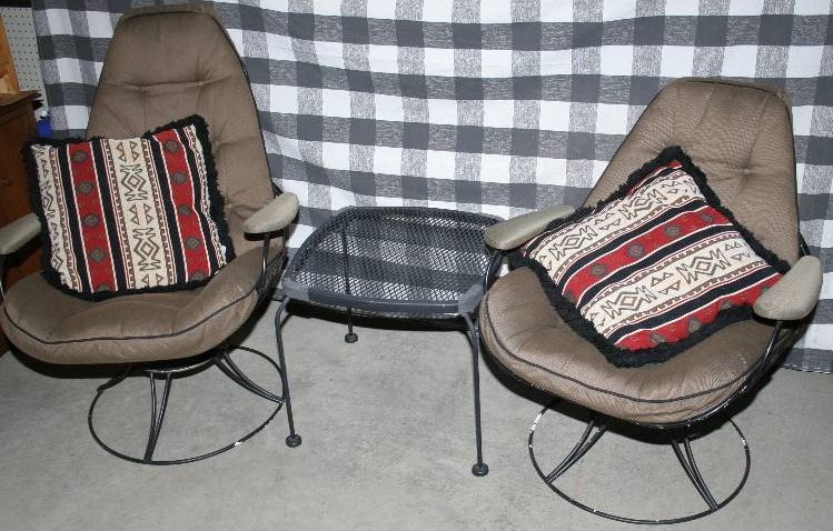lot 19 image: Patio Seating