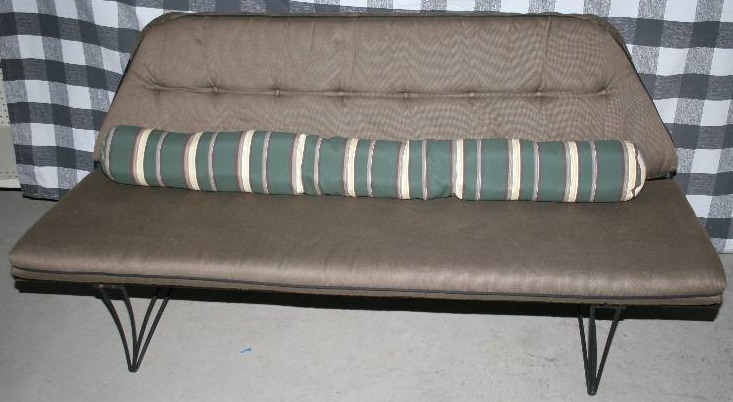 lot 20 image: Patio Bench