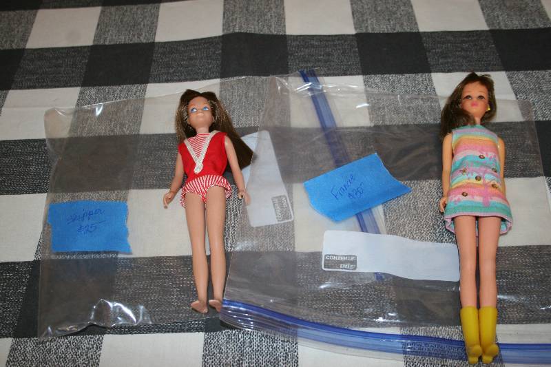 lot 50 image: Vintage Dolls