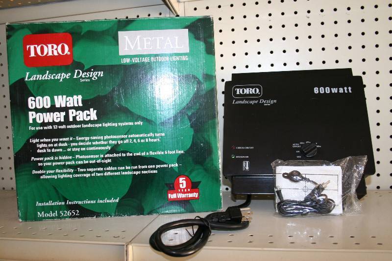 lot 69 image: 600 Watt Power Pack