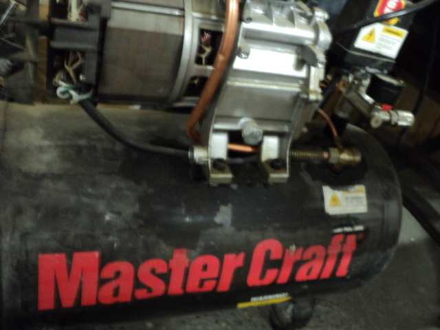 mastercraft air compressor...