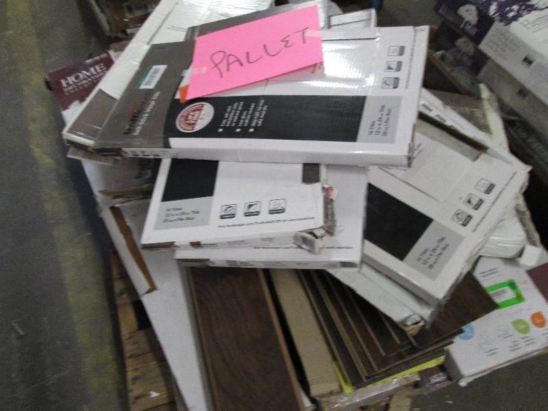 lot 334 image: Pallet of Assorted Flooring...
