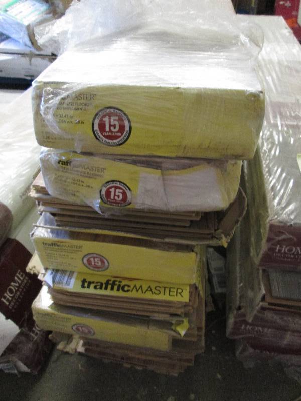 lot 337 image: 8 Cases- open TrafficMaster Lakesho...