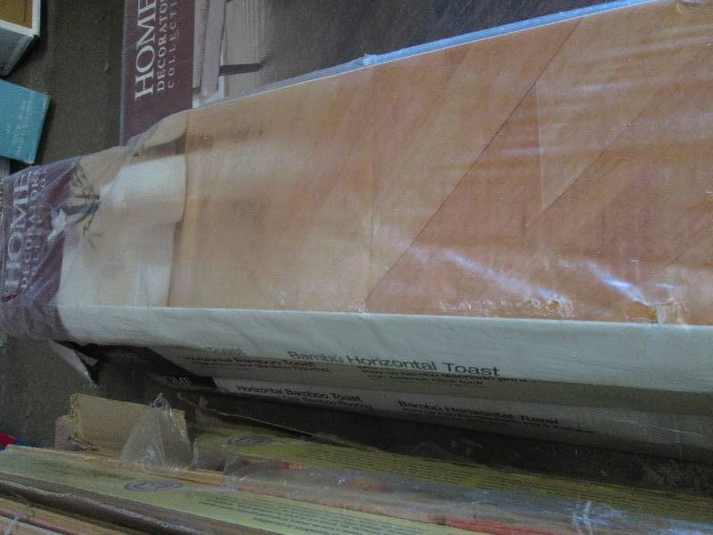 lot 338 image: 3 Cases Home Decorators Collection ...