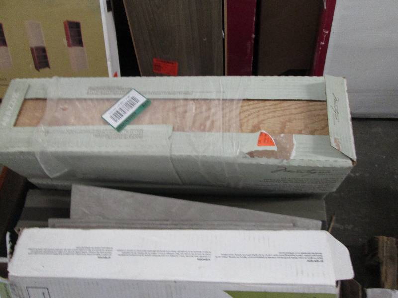 lot 343 image: 3 Cases Marazzi Montagna Natural 6 ...