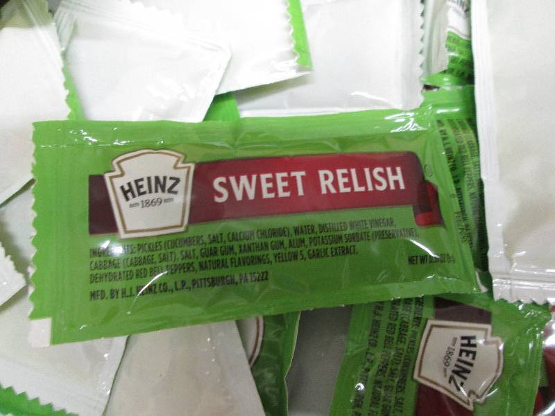 lot 16 image: Case of 200 Heinz Sweet Pickle Reli...