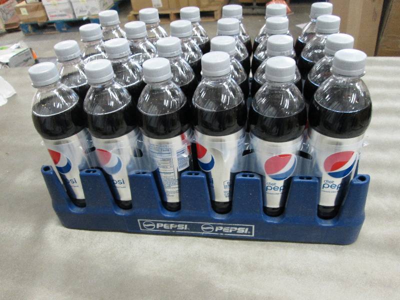lot 28 image: Case of 24 - 16.9 oz( 0.5 liter) Bo...
