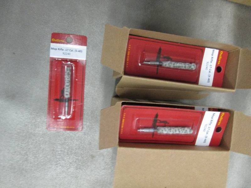 lot 55 image: Lot of 12 Outers 17 Caliber Wool Mo...