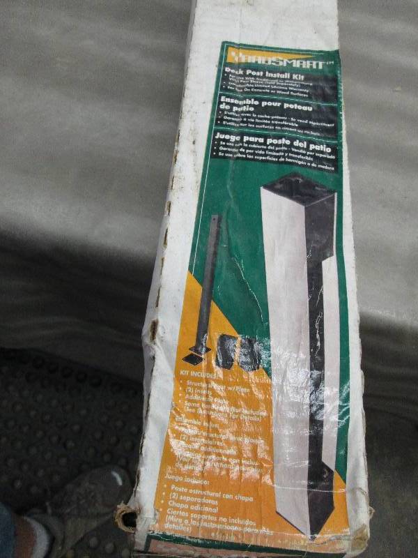 lot 139 image: Lot of 3 Veranda Post Install Kit f...