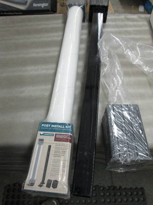 lot 175 image: Lot of 3 Veranda Post Install Kit f...