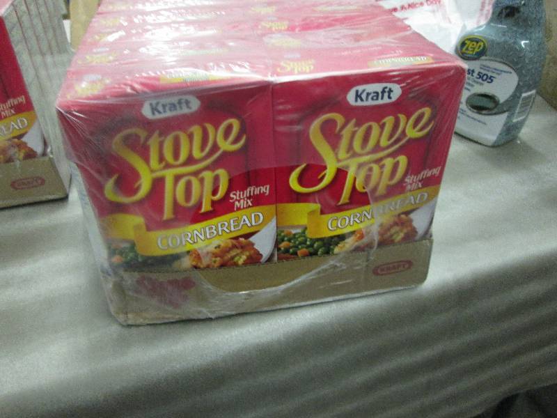 lot 190 image: Lot of 12- 6 oz Kraft Stove Top Cor...