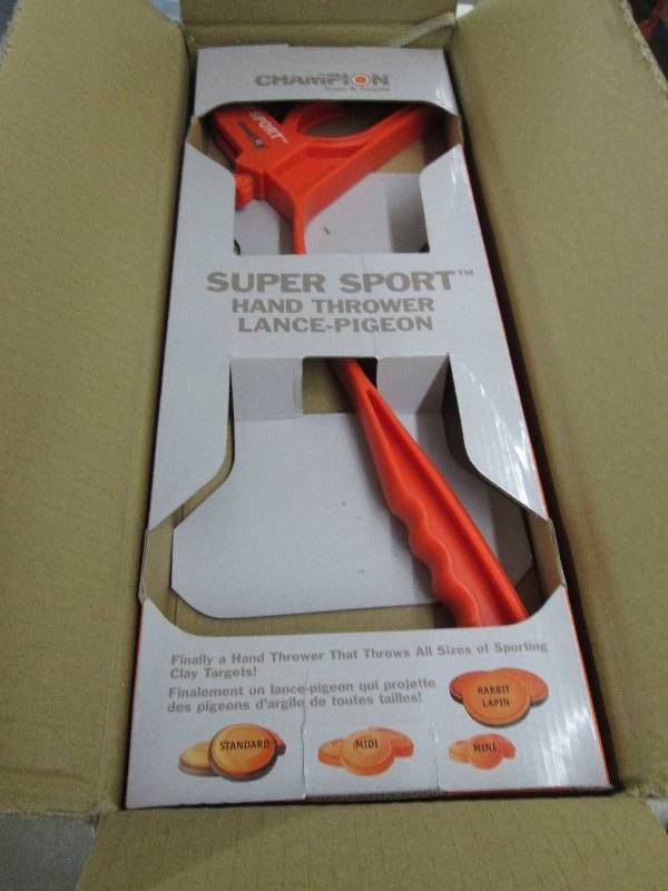 lot 199 image: Case of 6 Champion Super Sport 4090...
