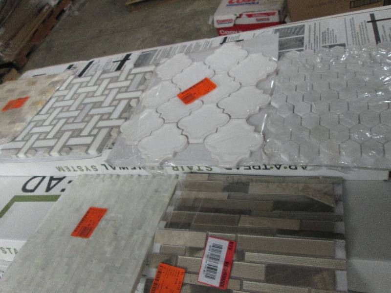 lot 264 image: Lot of 6 Assorted Decorative Tile S...