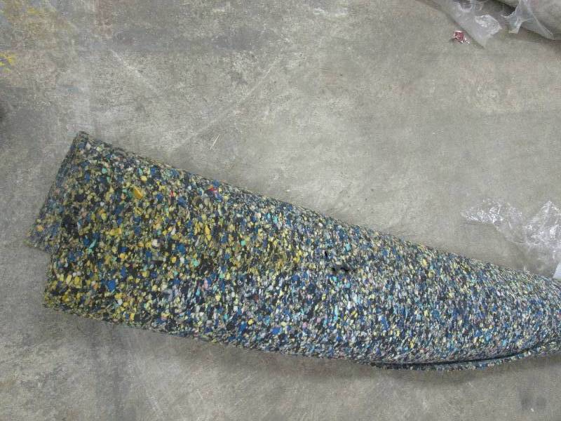 lot 310 image: TrafficMaster 6 ft. x 8 ft. 5 lb. D...
