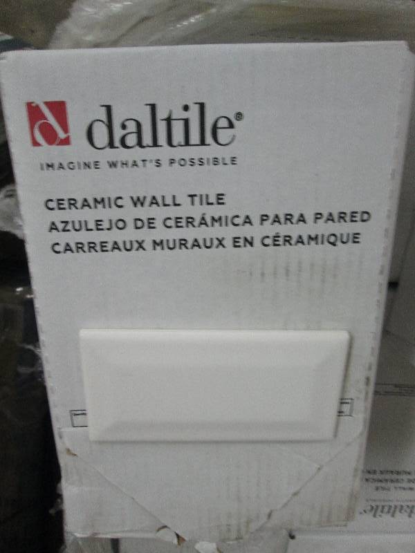 lot 271 image: 8 Cases Daltile Rittenhouse Square ...