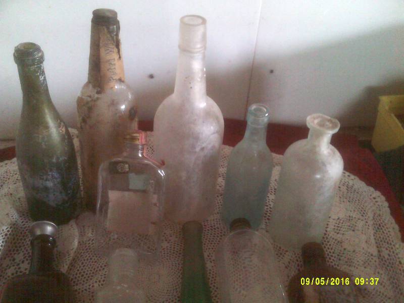 VINTAGE BOTTLES