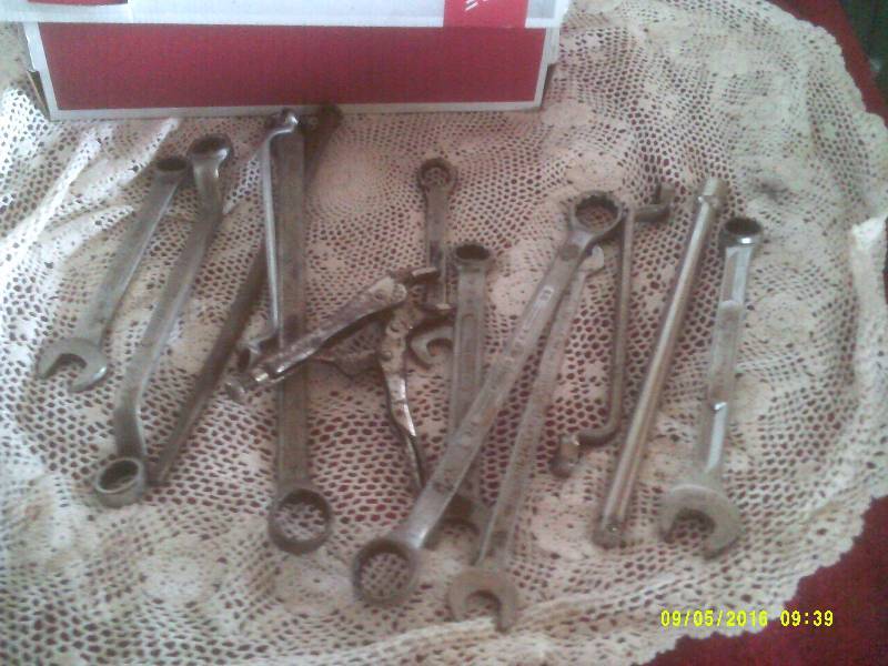 MULTIPLE WRENCHES