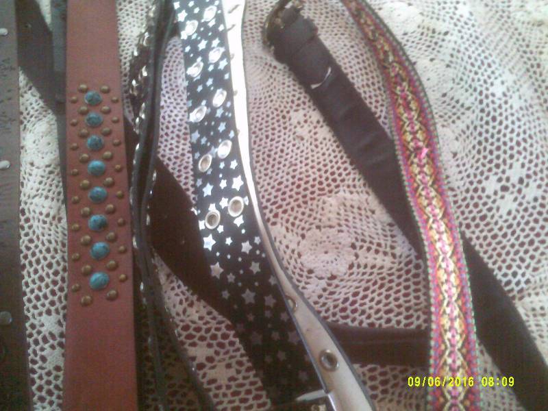 6 LADYS BELTS