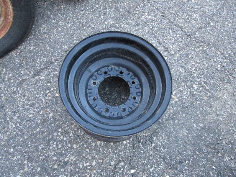 lot 45 image: Qty 1, 16 x 14 8 Lug