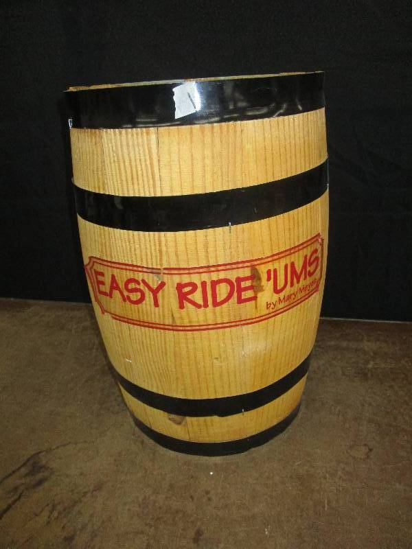 lot 51 image: Easy Rideems Barrell 18 34 height and 1ft Radious