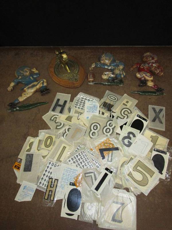lot 54 image: Horse wall decoration, Collection of various stick n letters, and old football deco,