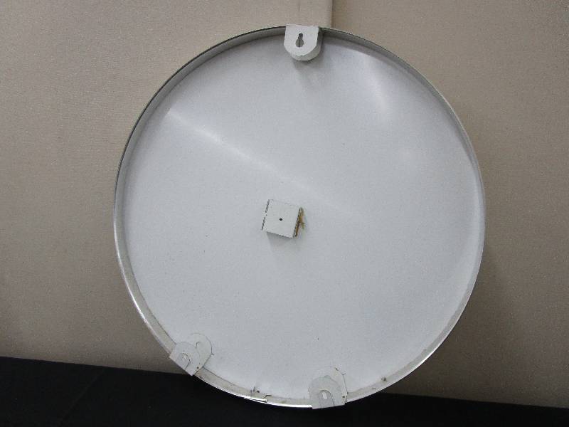 lot 98 image: Cargill Seeds Themometer 18 Diameter