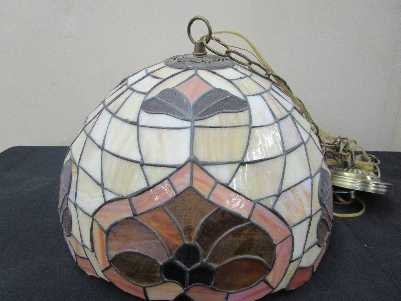 lot 104 image: Stain Glass light works they just took down Approv 16 Diameter