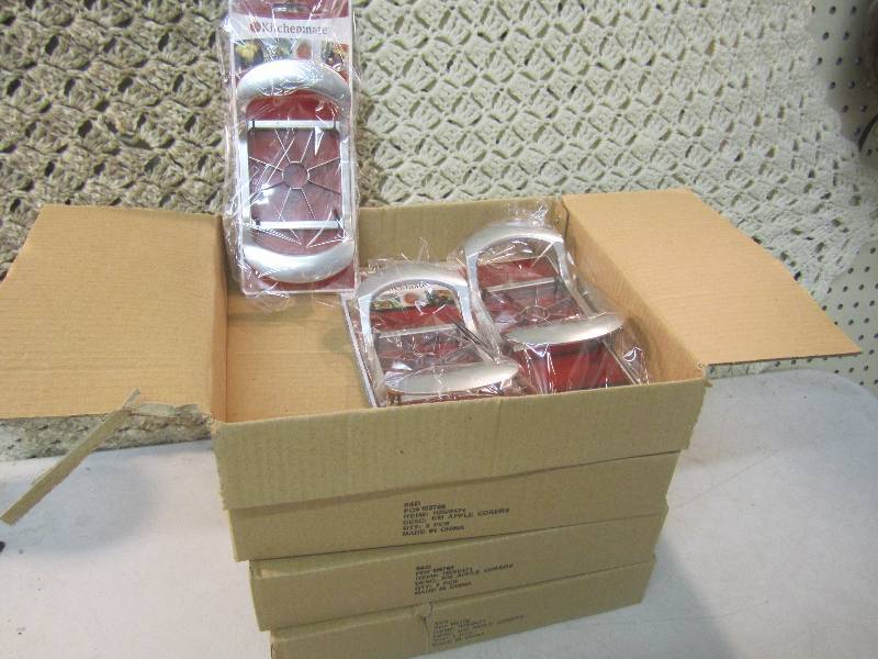 Lot of 12 Kitchen Mate Apple Corers...