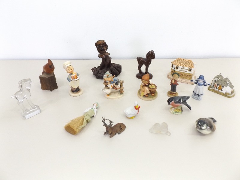 Large Lot of Vintage Figurines