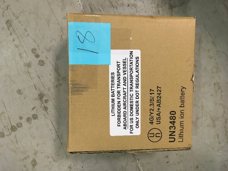 lot 18 image: Echo 58-Volt 4 Ah Lithium-Ion Battery  in good conditions