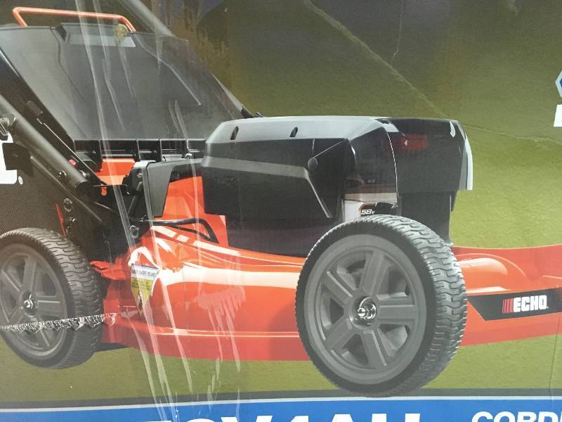 lot 71 image: Echo 21 in. 58-Volt Brushless Lithium-Ion Cordless Battery Walk Behind Push Lawn Mower - 4.0 Ah BatteryCharger Included  in good conditions